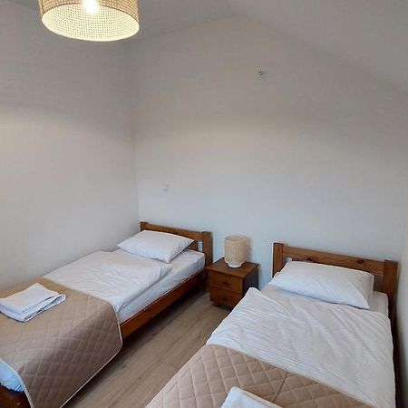 Apartamenty Starowiejska 39, Ryczow - 10Km Od Zator Energylandia Buitenkant foto