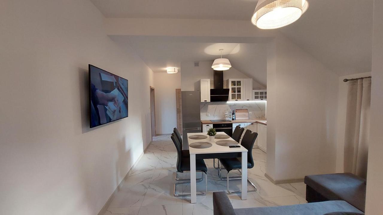 Apartamenty Starowiejska 39, Ryczow - 10Km Od Zator Energylandia Buitenkant foto