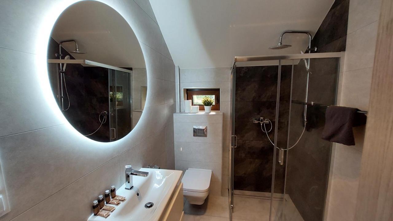 Apartamenty Starowiejska 39, Ryczow - 10Km Od Zator Energylandia Buitenkant foto